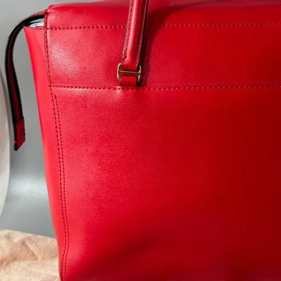 Tory Burch Red Shoulder Bag - Picture 7 of 16